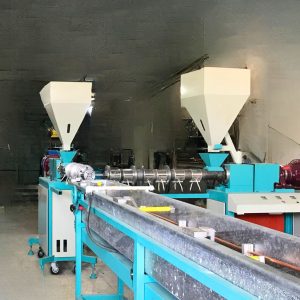دستگاه تزریق لژ دور کفش
